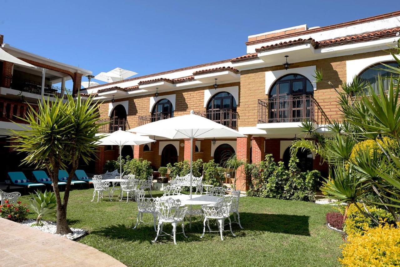 Hotel Hacienda Ventana Del Cielo Tepoztlan Bagian luar foto