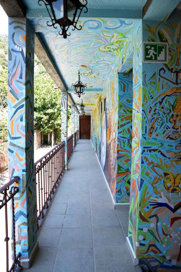Hotel Hacienda Ventana Del Cielo Tepoztlan Bagian luar foto