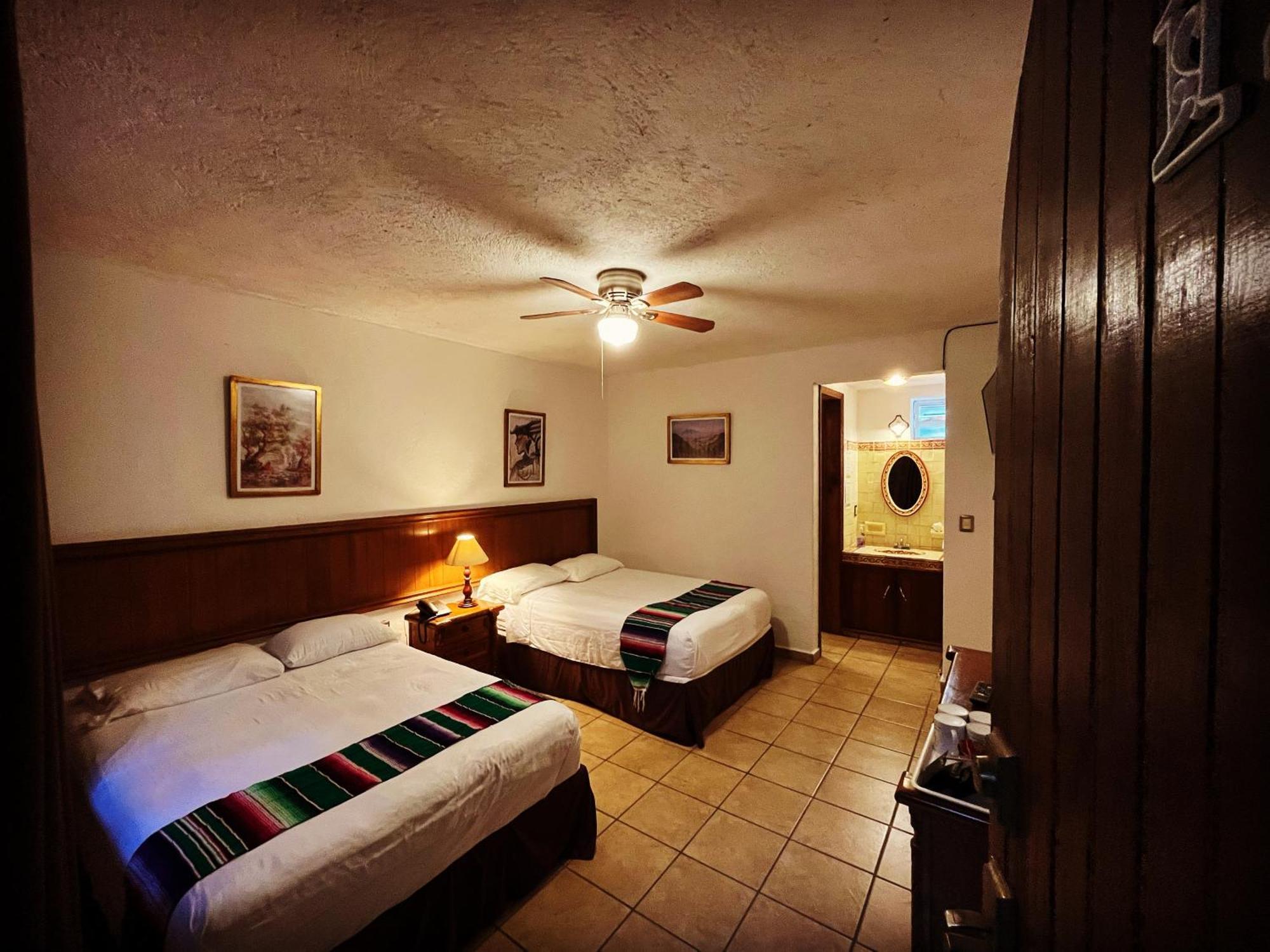 Hotel Hacienda Ventana Del Cielo Tepoztlan Bagian luar foto
